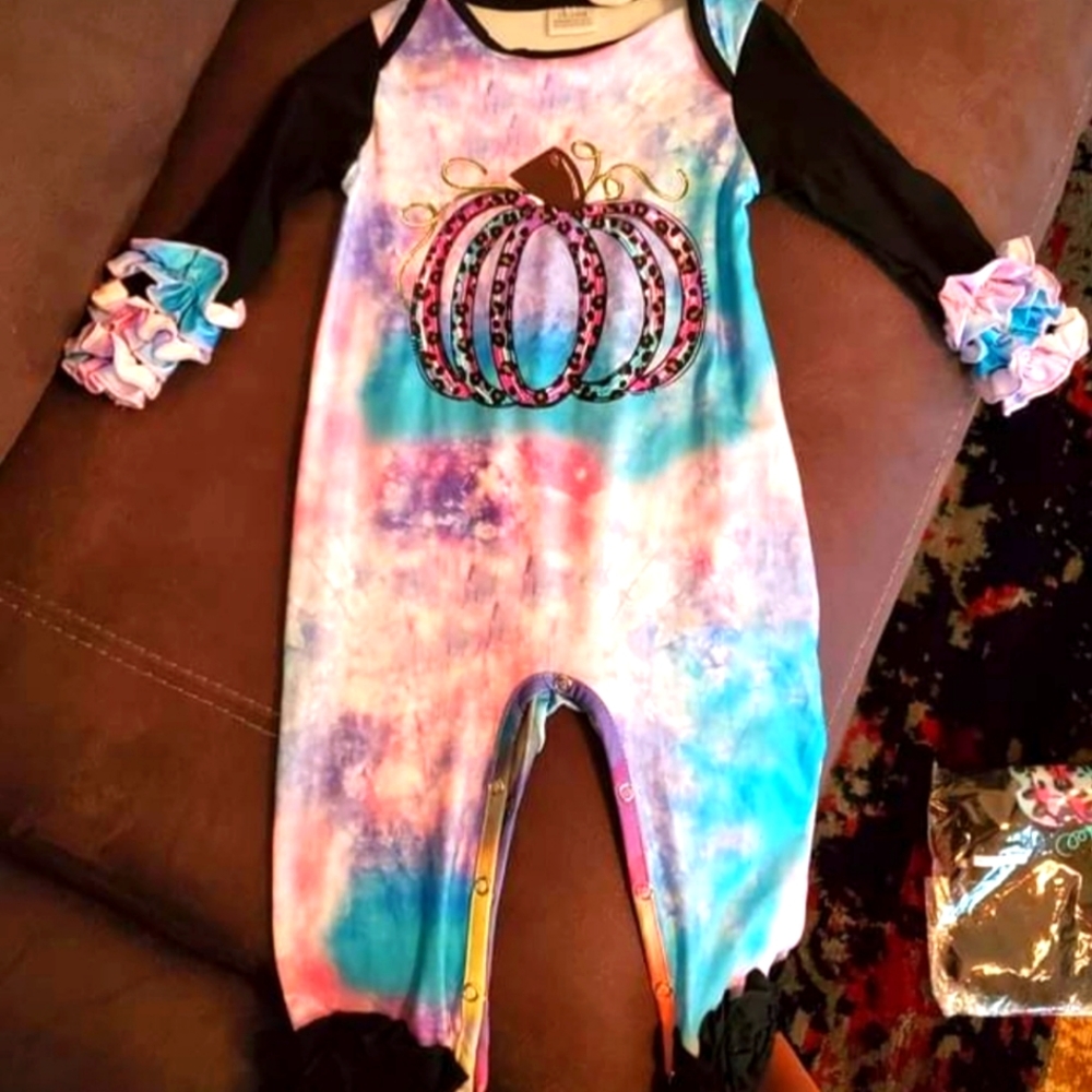 Adorable Tie dye ONESIE  for Girl 18-24m